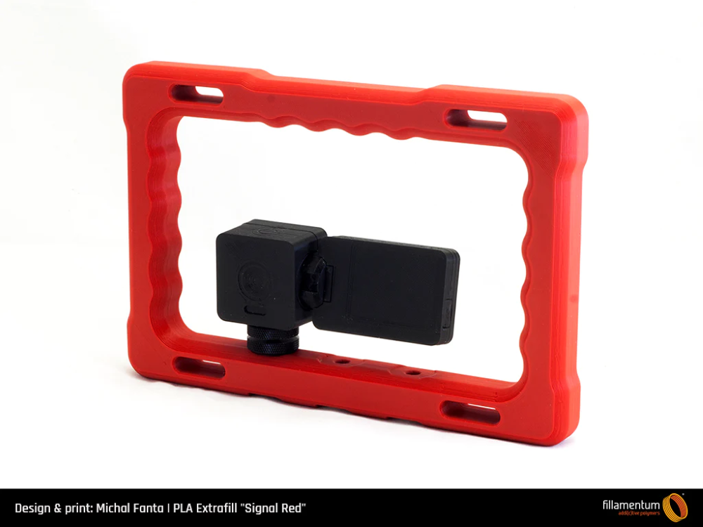 PLA_Extrafill_Signal_Red_Michal_Fanta_The_Two_Handed_Grip_for_Mokacam_2-Portugal-Espana-Evolt-Impressao-3D