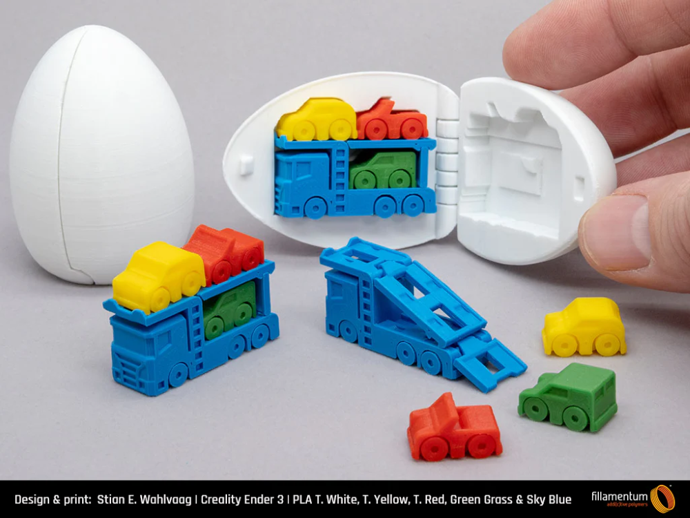 PLA_Extrafill_Traffic_White_Sky_Blue_Traffic_Yellow_Traffic_Red_Green_Grass_Stian_Ervik_Wahlvaag_Tiny_Car_Carrier-Portugal-Espana-Evolt-Impressao-3D